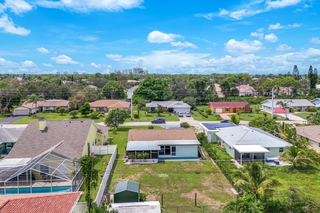 81 9th St, Bonita Springs, FL 34134