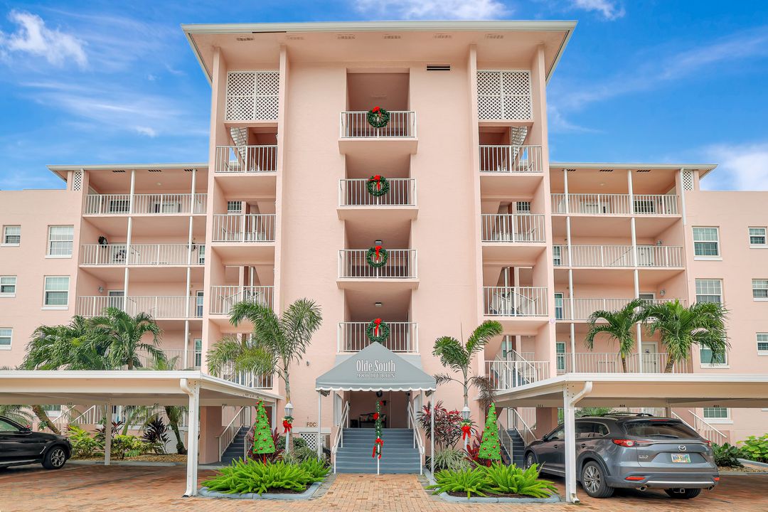 980 Huron Ct #404, Marco Island, FL 34145