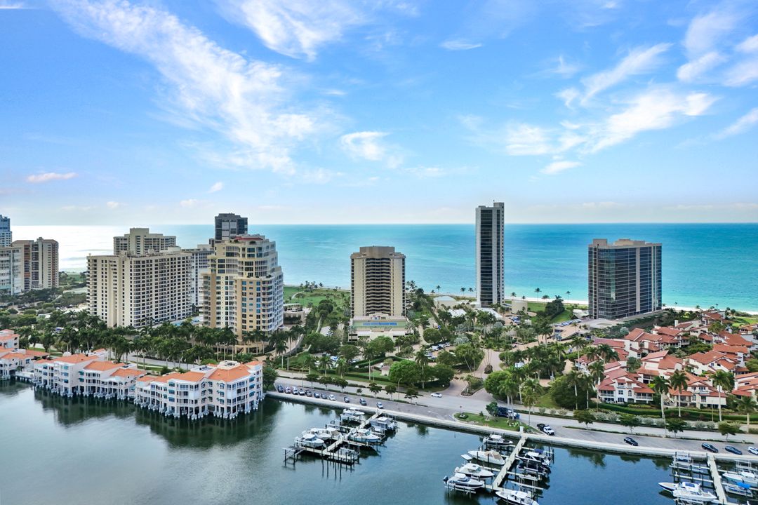 4551 Gulf Shore Blvd N #505, Naples, FL 34103