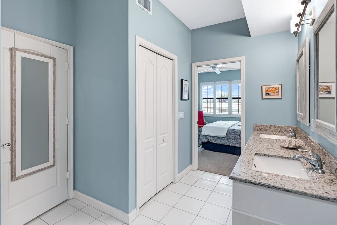 2444 Ravenna Blvd #101, Naples, FL 34109