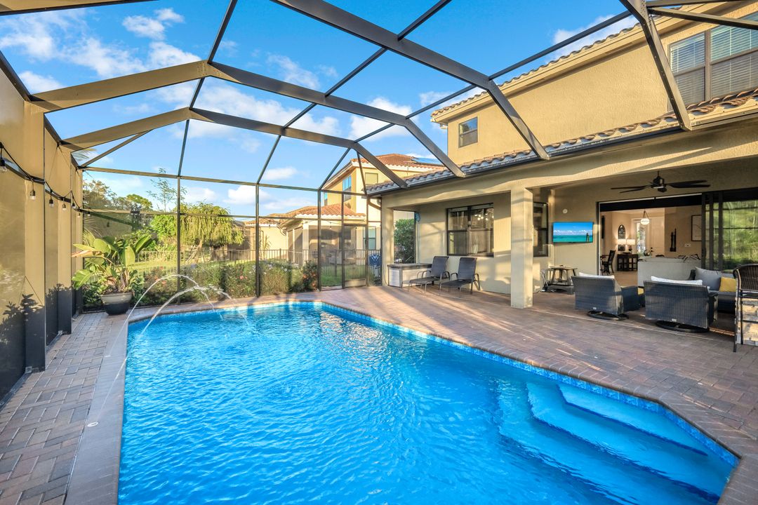 11732 Meadowrun Cir, Fort Myers, FL 33913