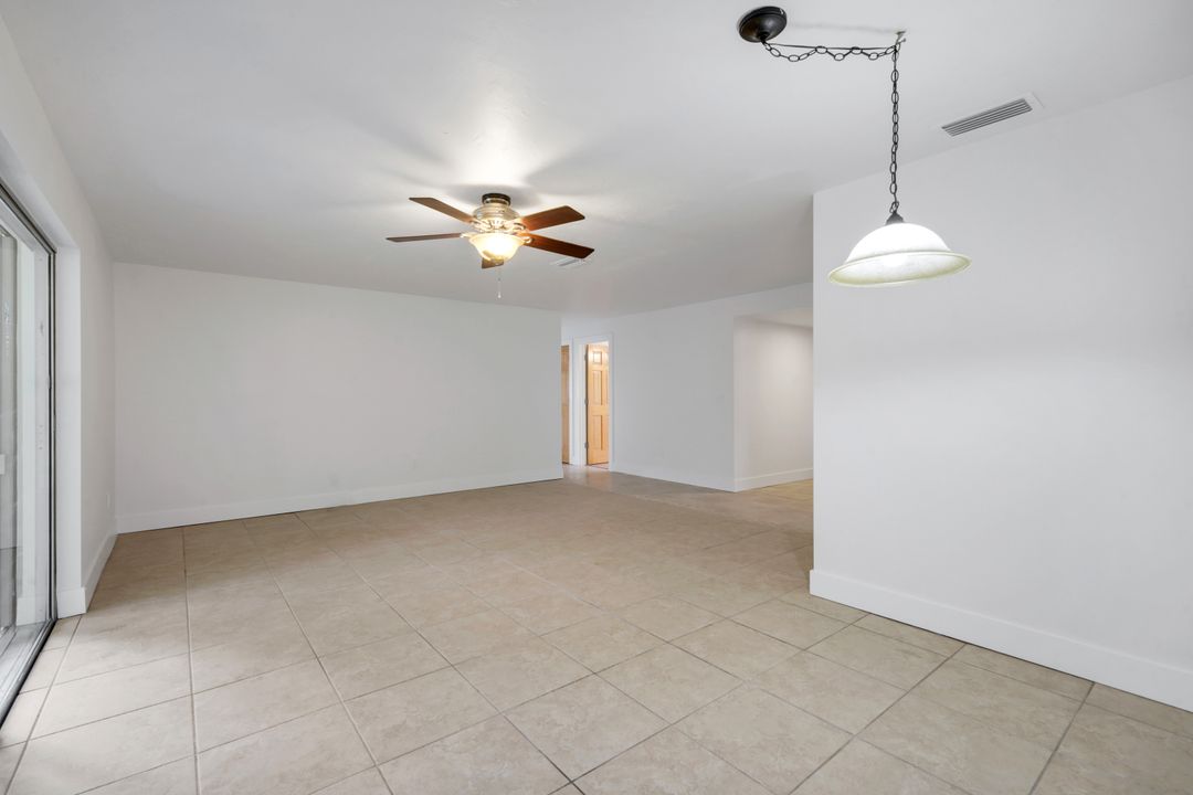 6302 Hofstra Ct W, Fort Myers, FL 33919