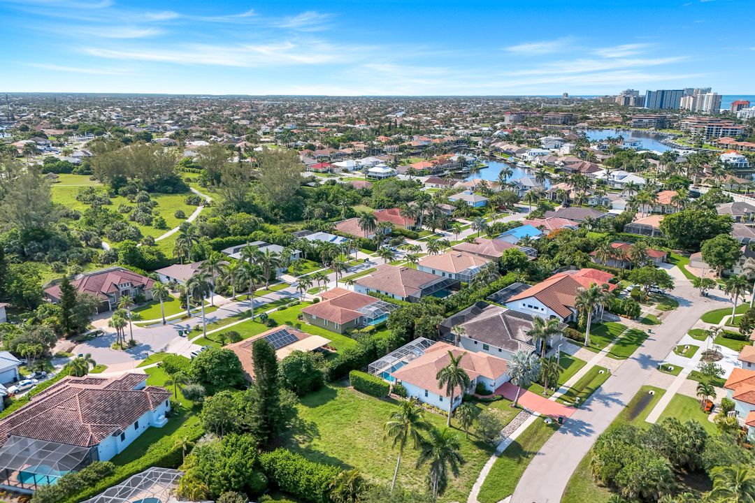 661 Lewis Ct, Marco Island, FL 34145