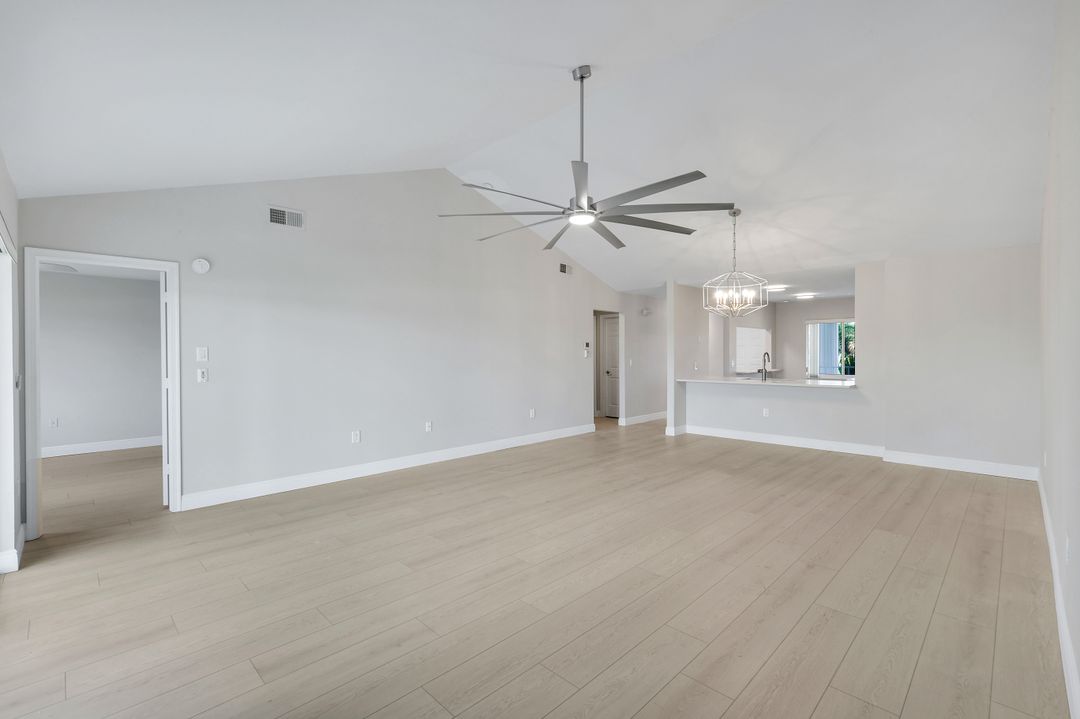 3051 Sandpiper Bay Cir #304, Naples, FL 34112