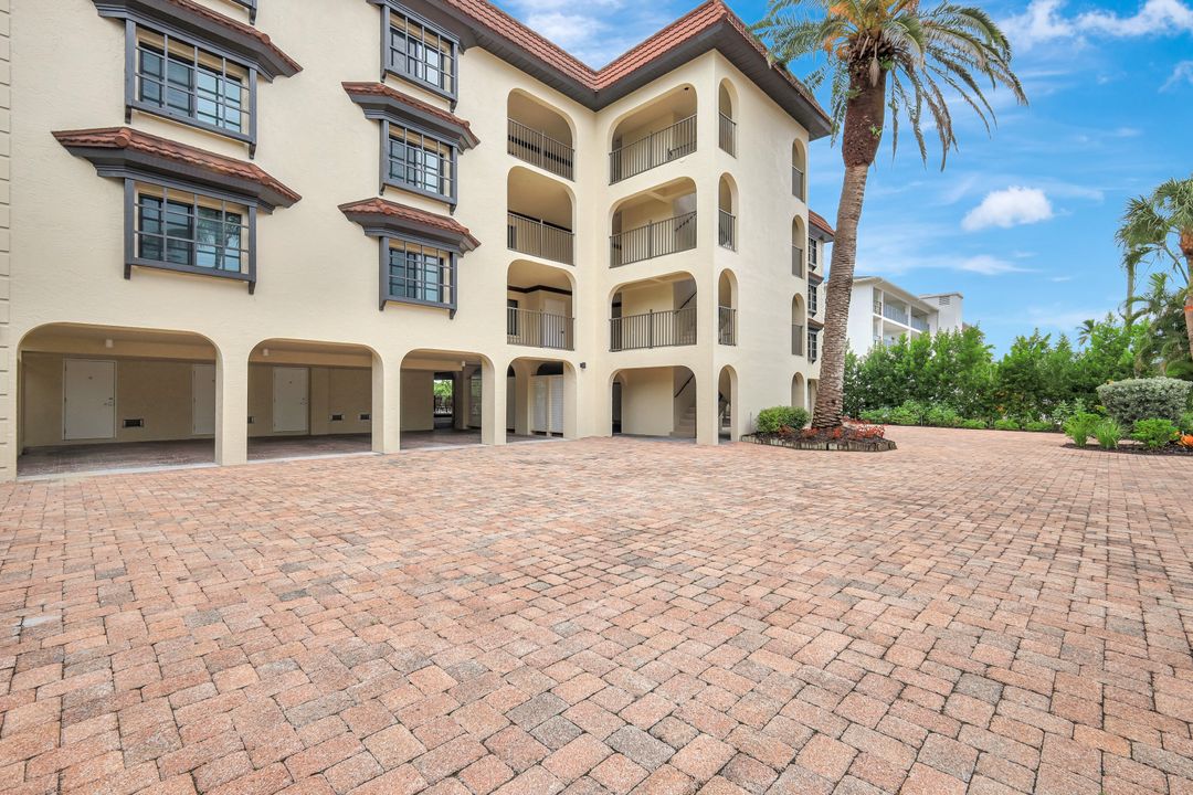 2297 W Gulf Dr #4A, Sanibel, FL 33957