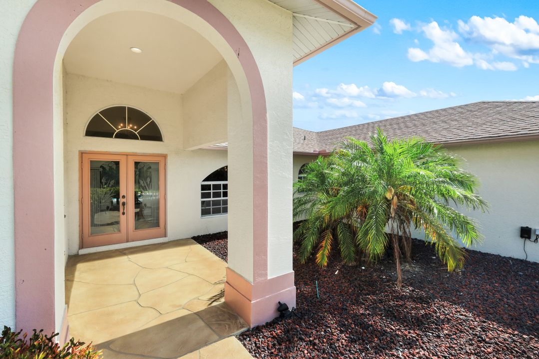 2725 SW 46th Terrace, Cape Coral, FL 33914