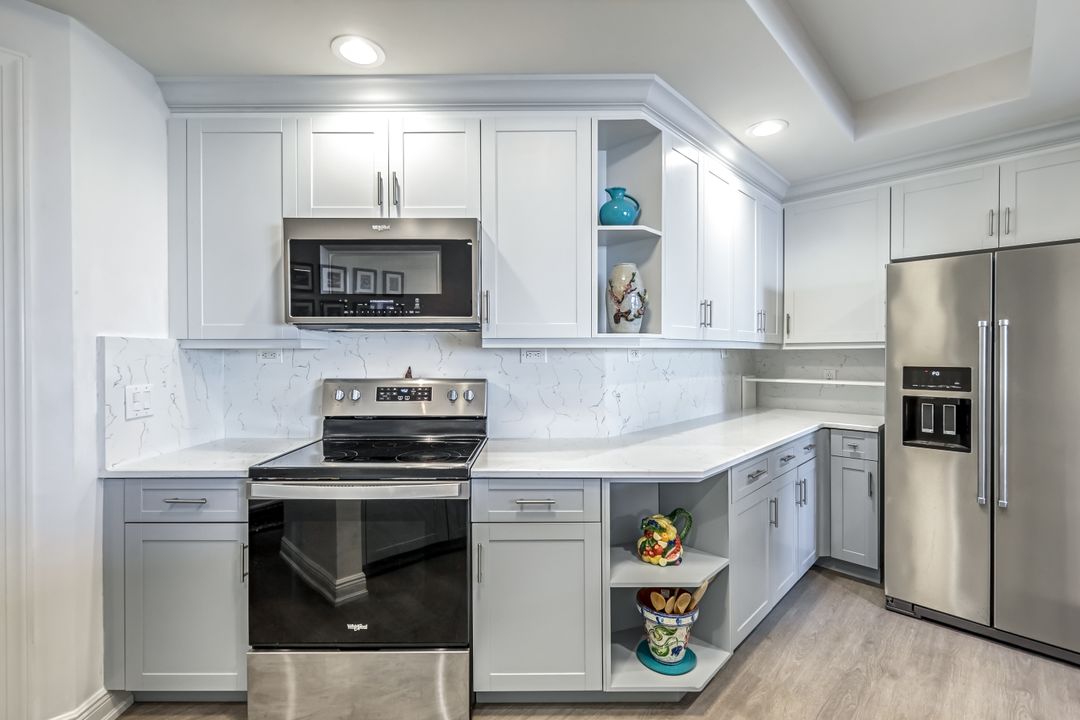 2743 First St #2303, Fort Myers, FL 33916