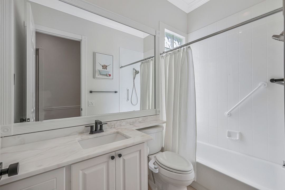 3701 Whidbey Way, Naples, FL 34119