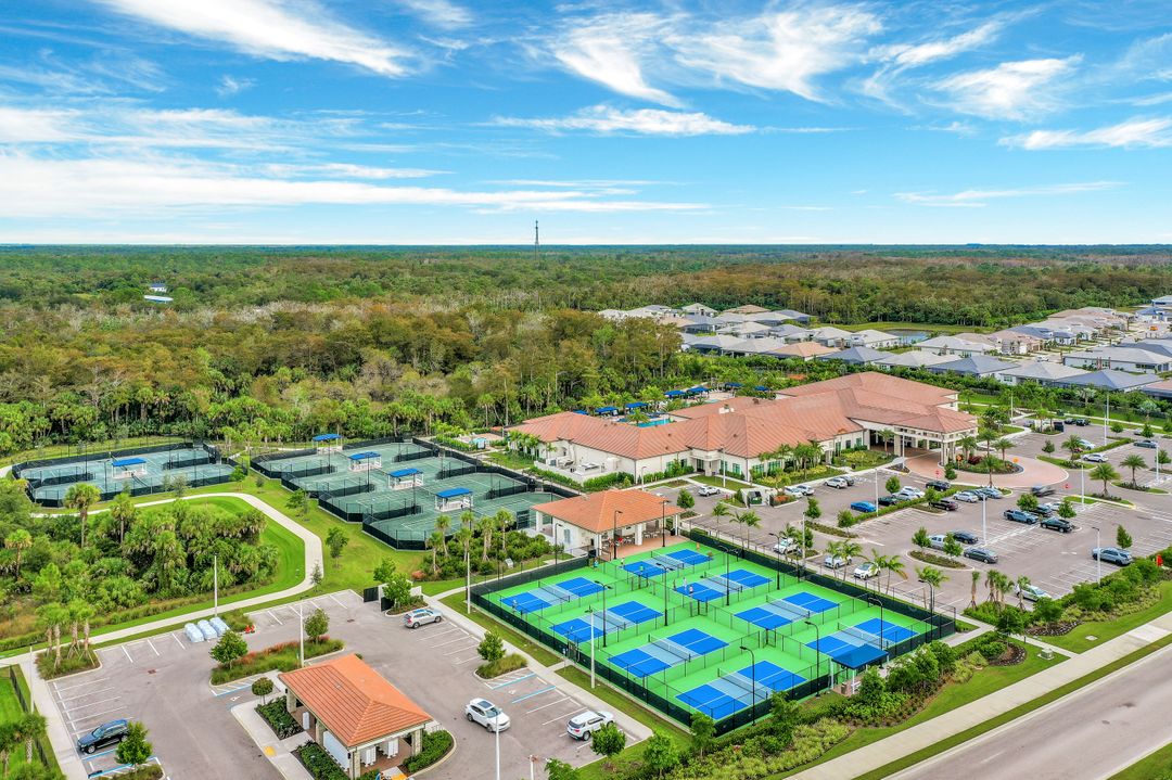 12078 Mimosa St, Naples, FL 34120