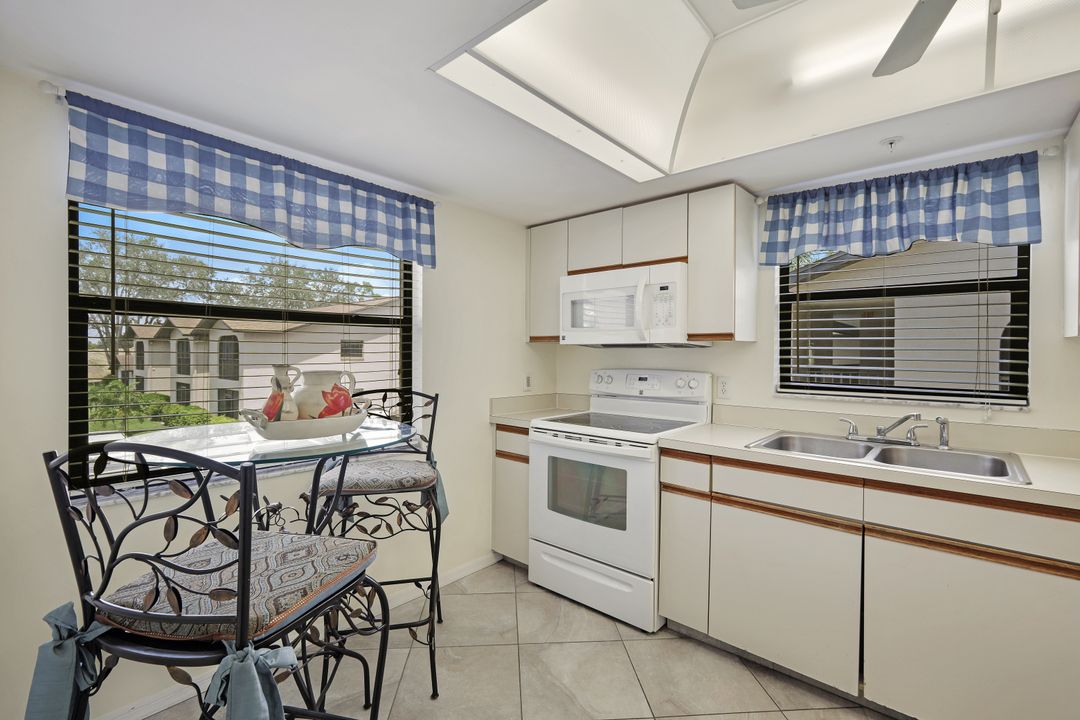 10151 Maddox Ln #201, Bonita Springs, FL 34135