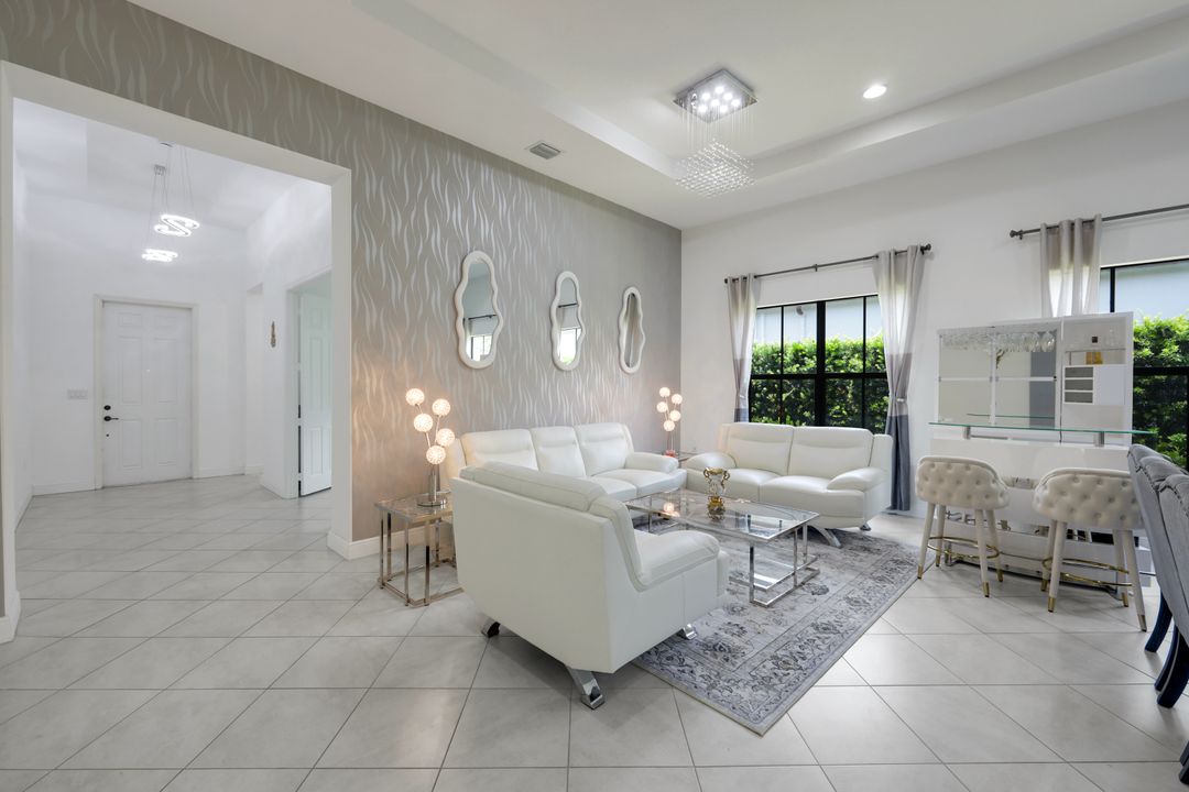 5547 Ferrari Ave, Ave Maria, FL 34142