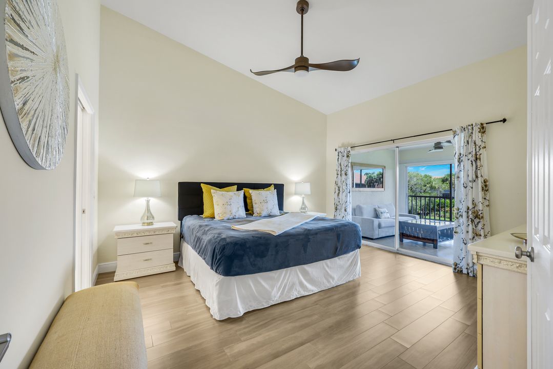 6720 Beach Resort Dr #10, Naples, FL 34114
