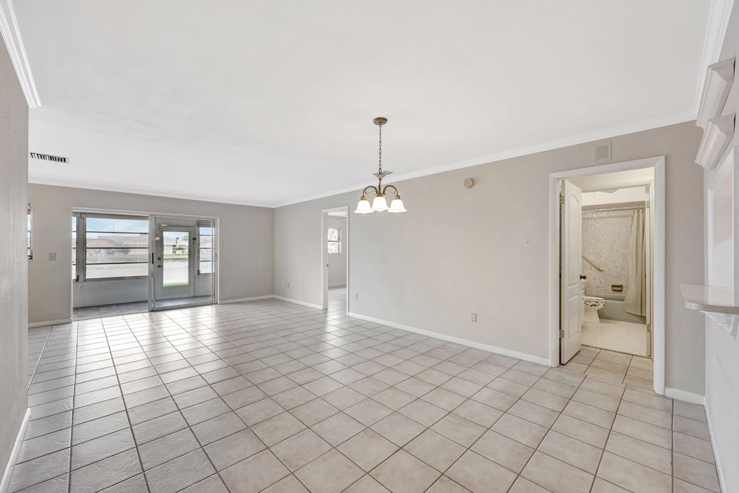 6760 Winkler Rd #z1, Fort Myers, FL 33919