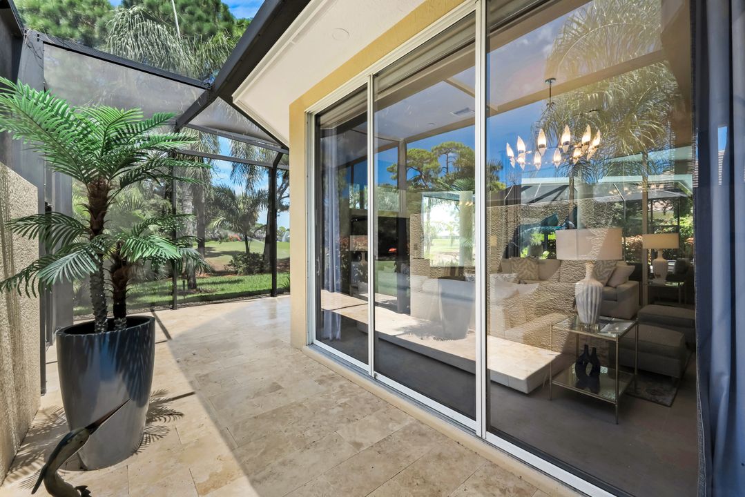 260 Cheshire Way, Naples, FL 34110
