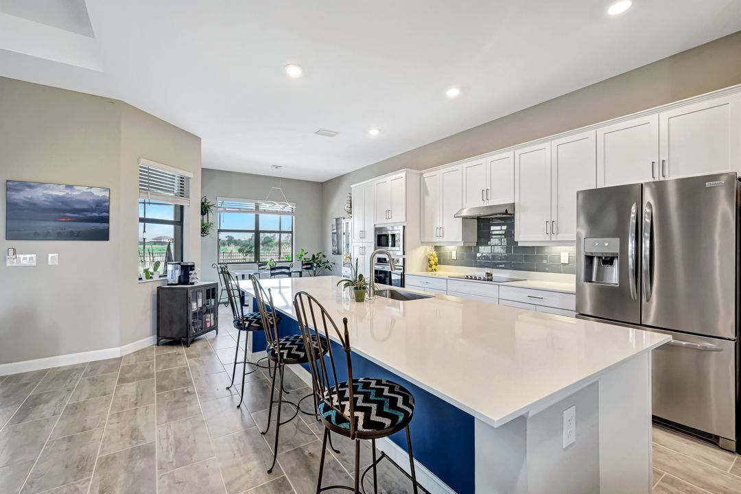 11693 Canopy Loop, Fort Myers, FL 33913