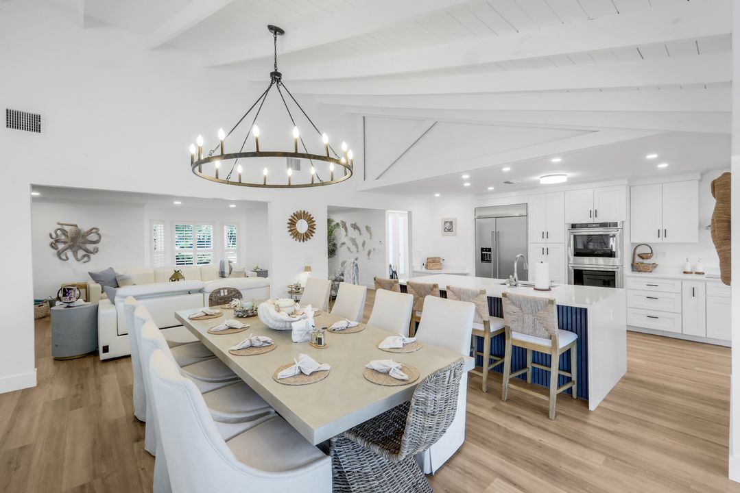 915 Pecten Ct, Sanibel, FL 33957