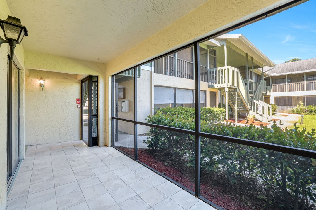 5501 Rattlesnake Hammock Rd #109, Naples, FL 34113