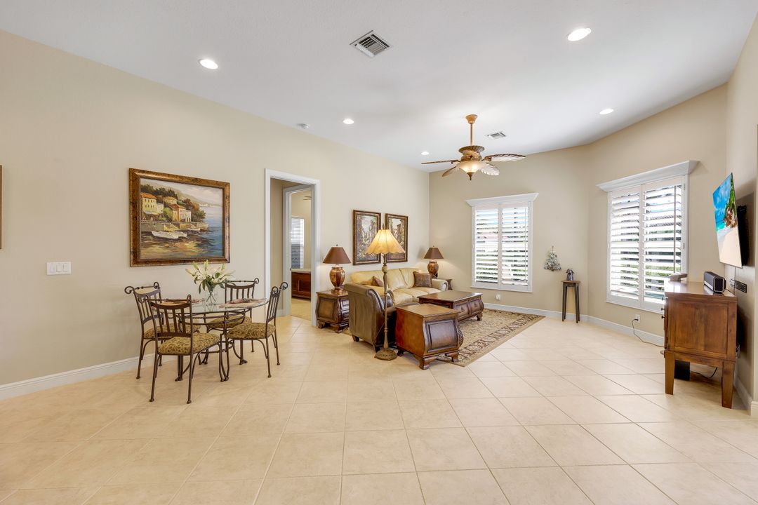 10168 Avonleigh Dr, Bonita Springs, FL 34135