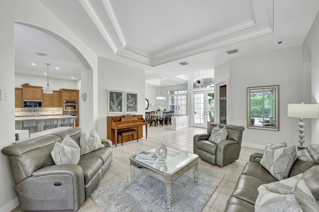 7620 Knightwing Cir, Fort Myers, FL 33912