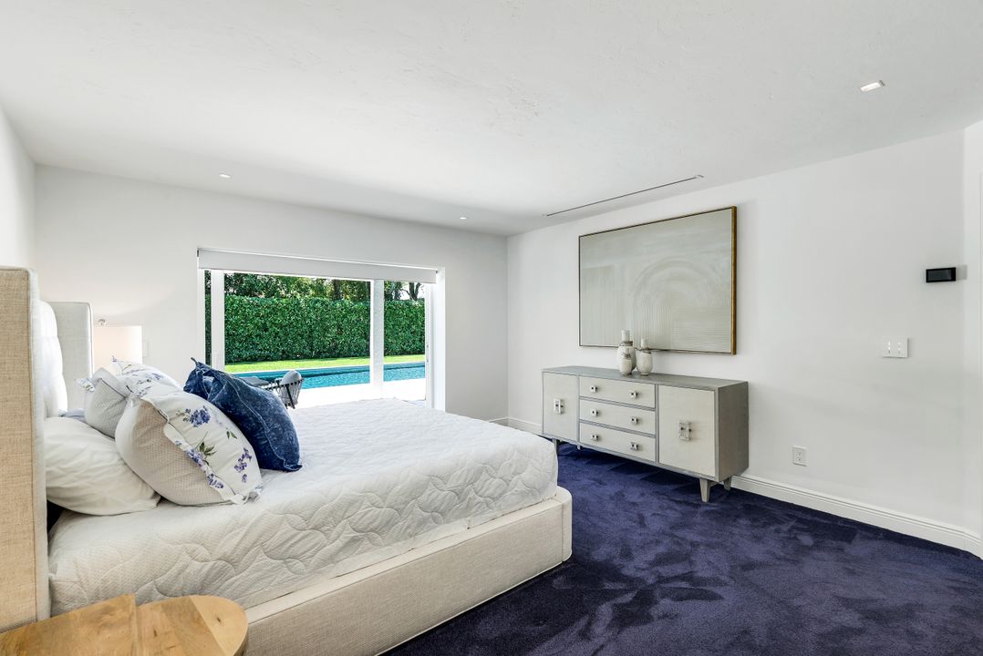 812 Tallow Tree Ct, Naples, FL 34108