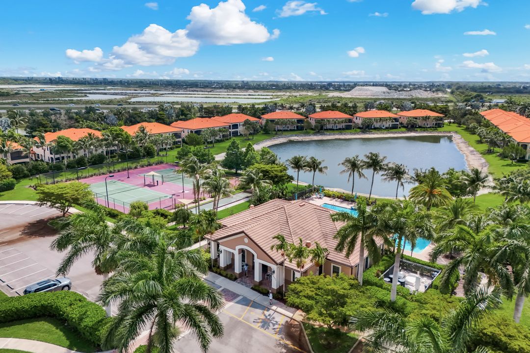26193 Palace Ln #101, Bonita Springs, FL 34135