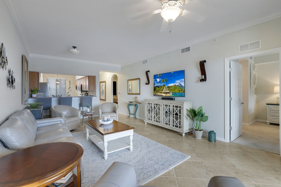9735 Acqua Ct #625, Naples, FL 34113