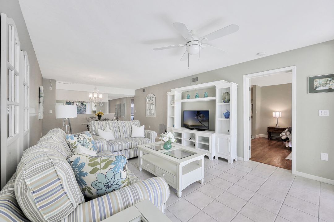 15191 Cedarwood Ln #102, Naples, FL 34110