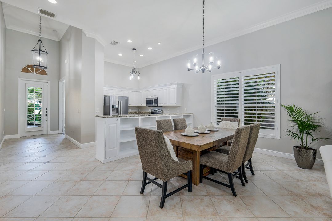 6075 Shallows Way, Naples, FL 34109