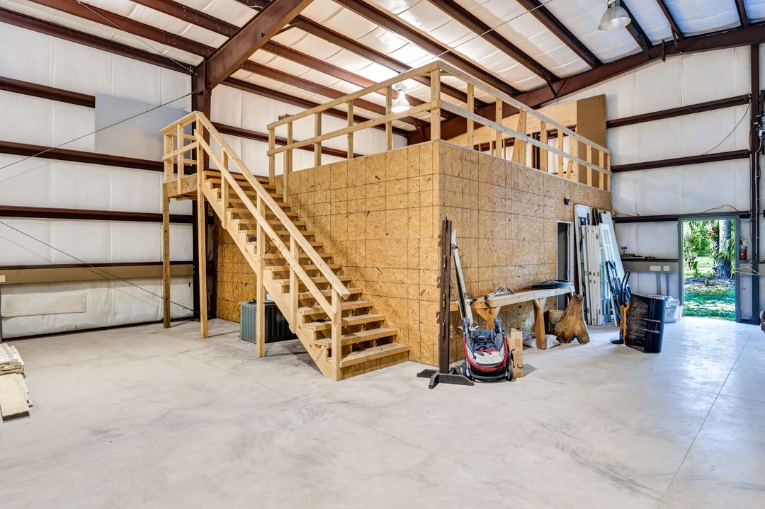 3332 White Blvd, Naples, FL 34117