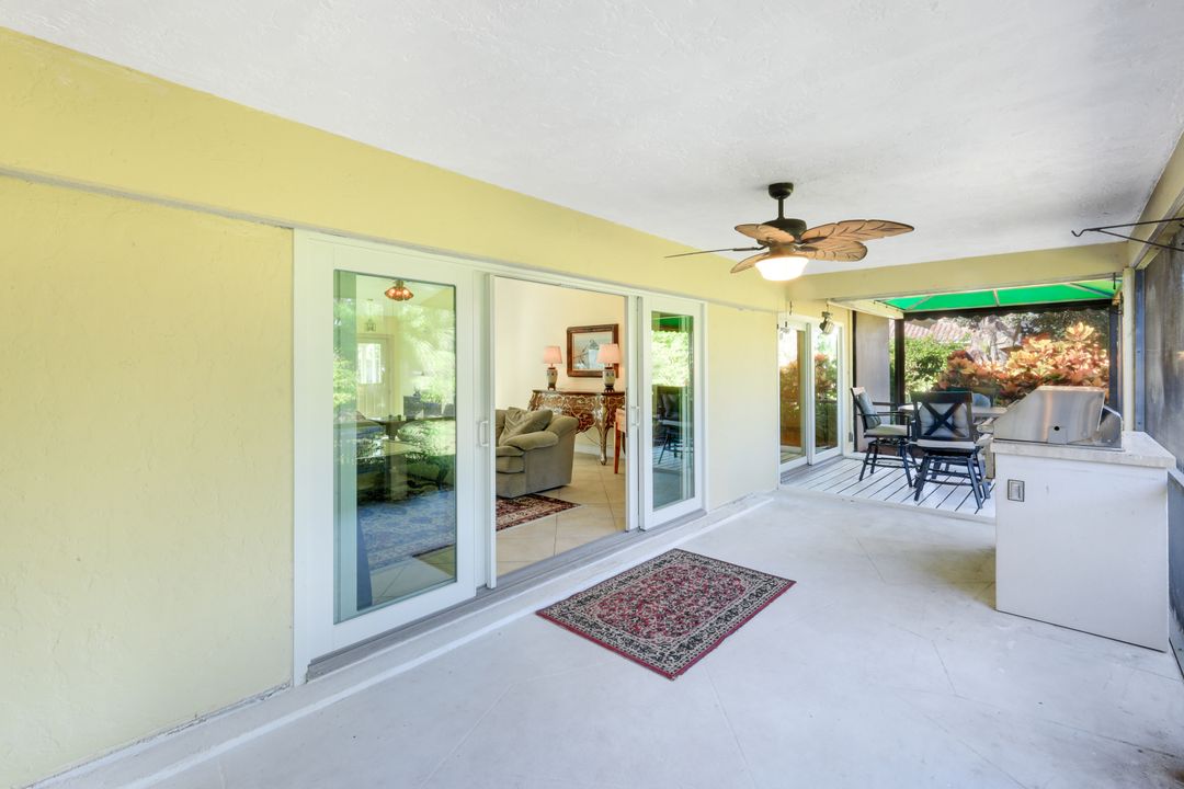 9960 Treasure Cay Ln, Bonita Springs, FL 34135