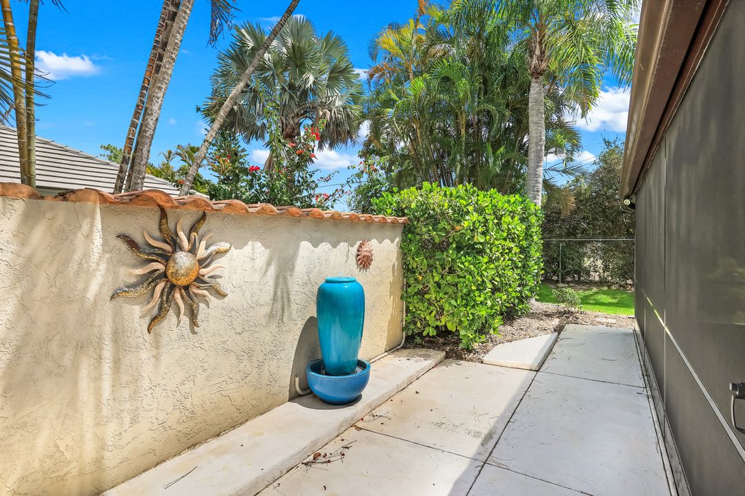 26896 Spanish Gardens Dr, Bonita Springs, FL 34135