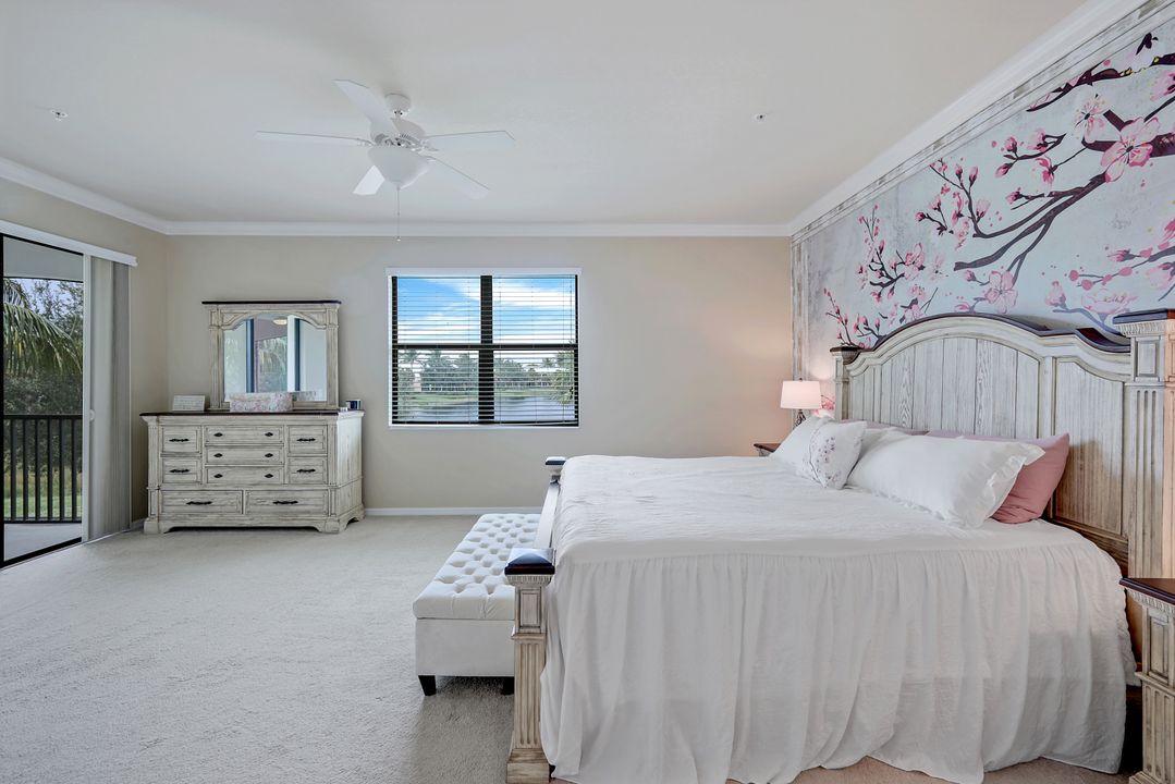 3153 Aviamar Cir #201, Naples, FL 34114