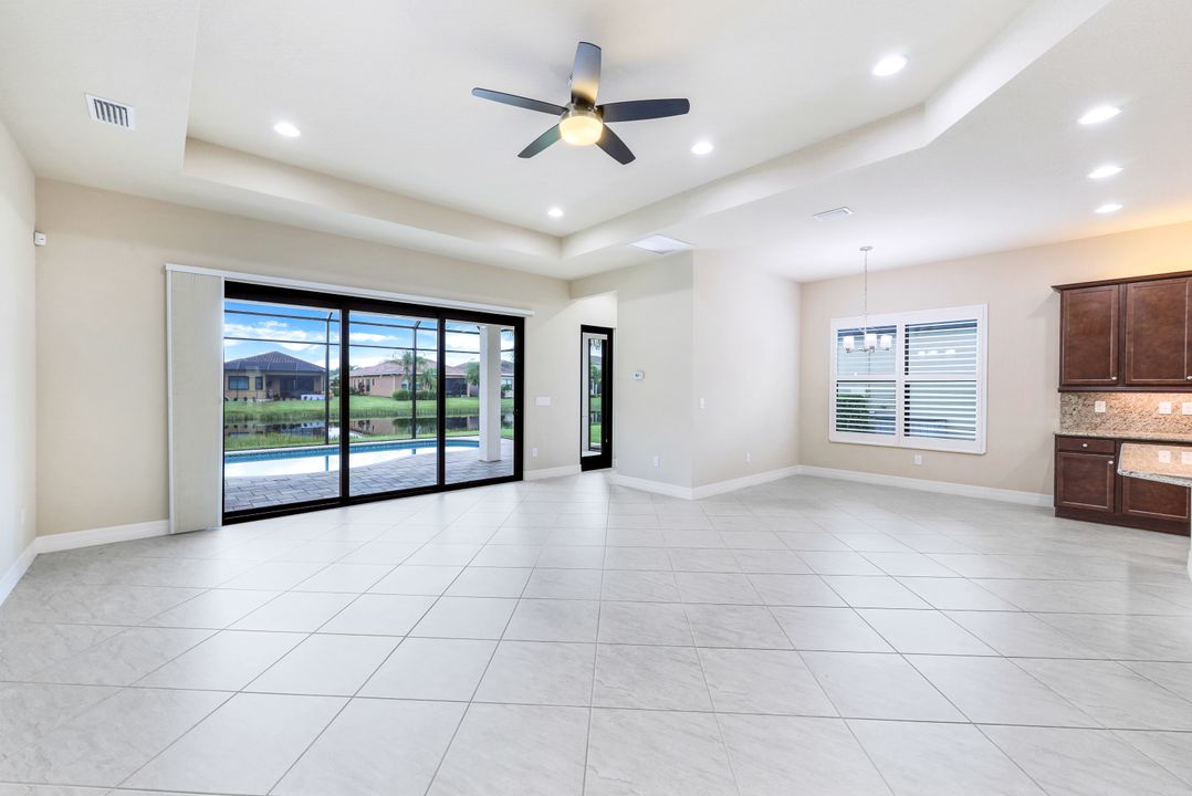 11532 Stonecreek Cir, Fort Myers, FL 33913