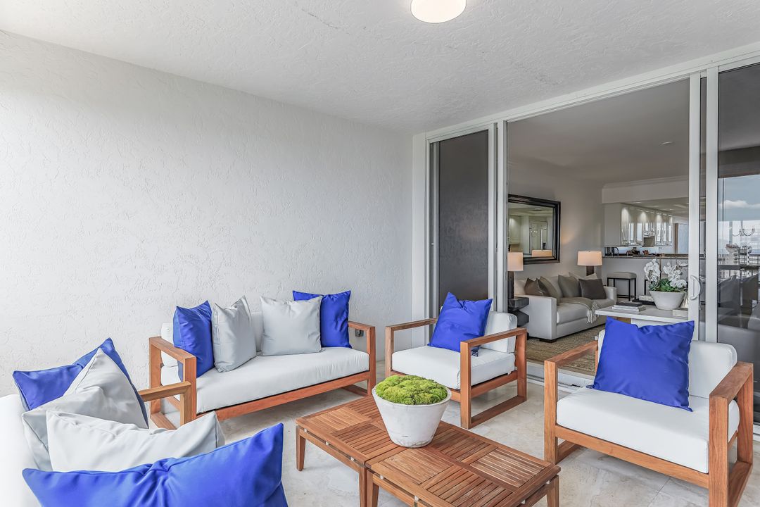 8473 Bay Colony Dr #1803, Naples, FL 34108