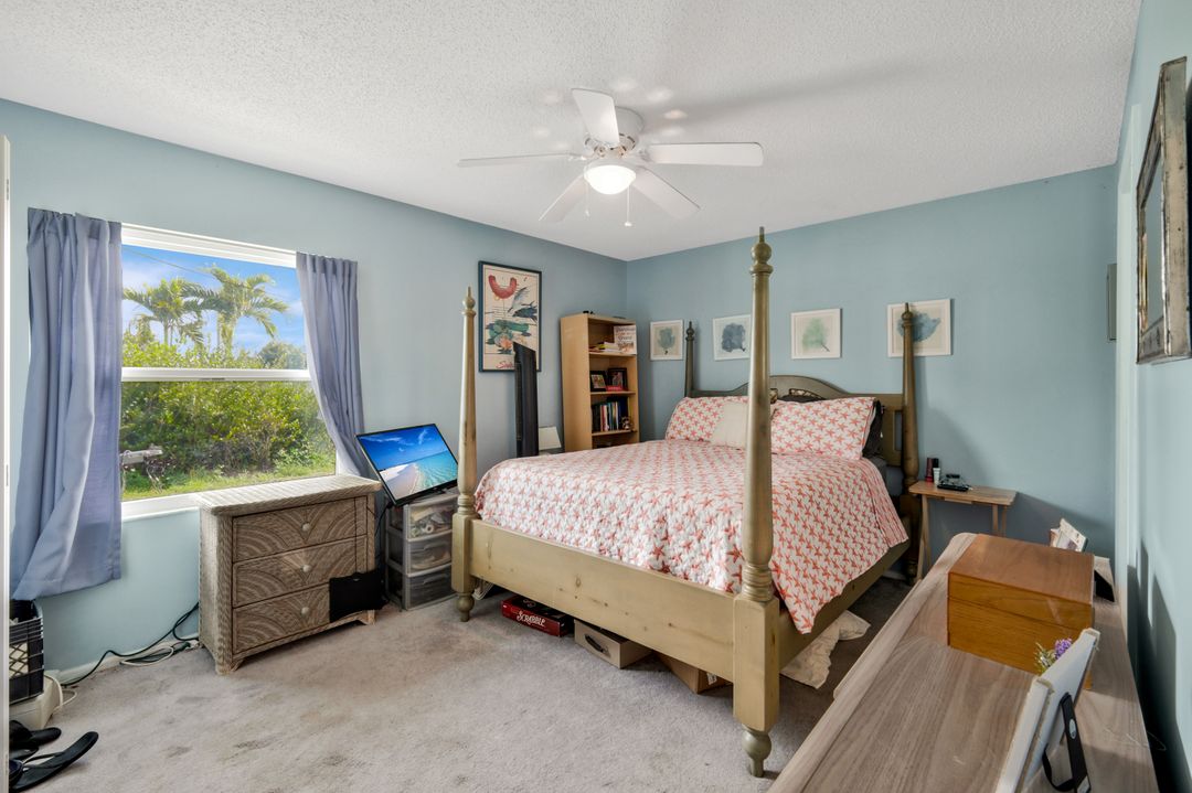 18102 Adams Cir, Fort Myers, FL 33967