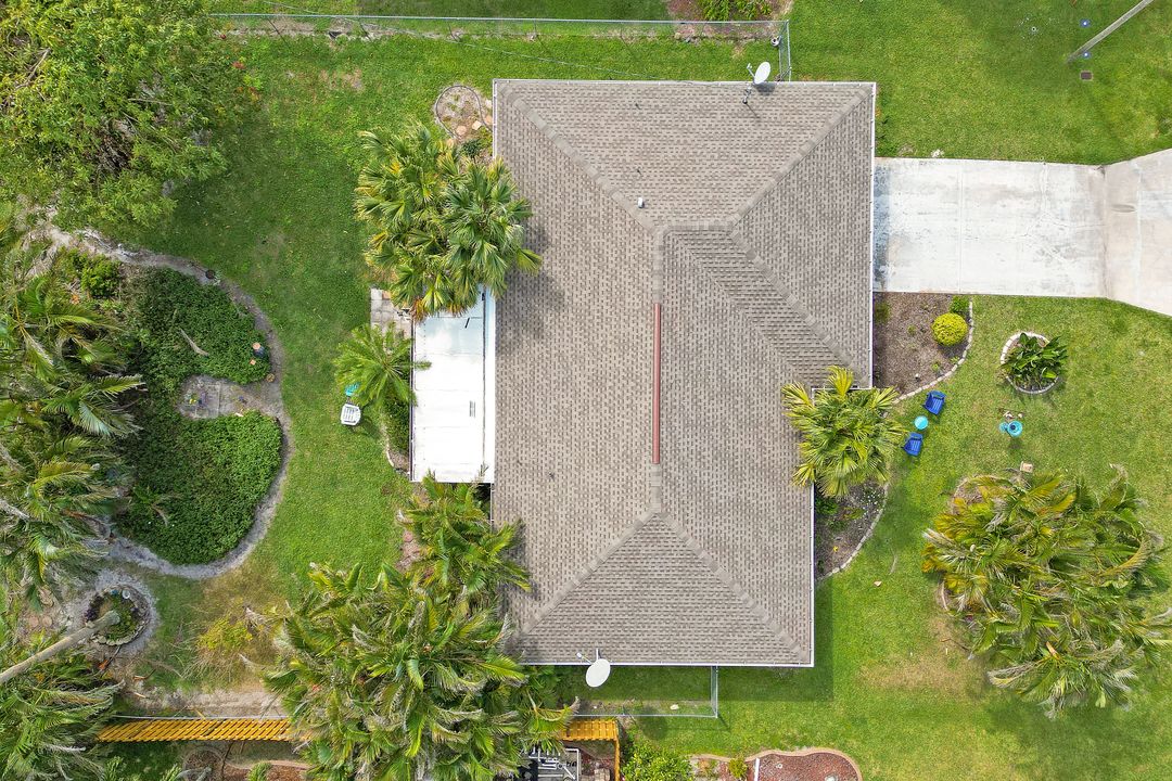 210 SE 19th Ln, Cape Coral, FL 33990