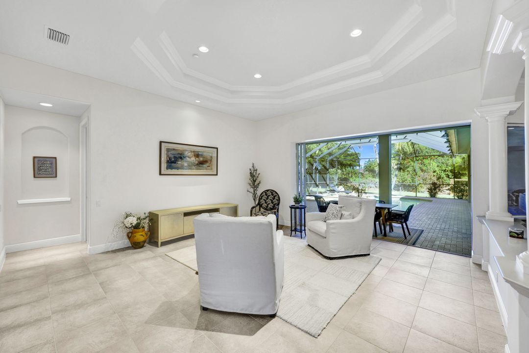 15321 Blackhawk Dr, Fort Myers, FL 33912