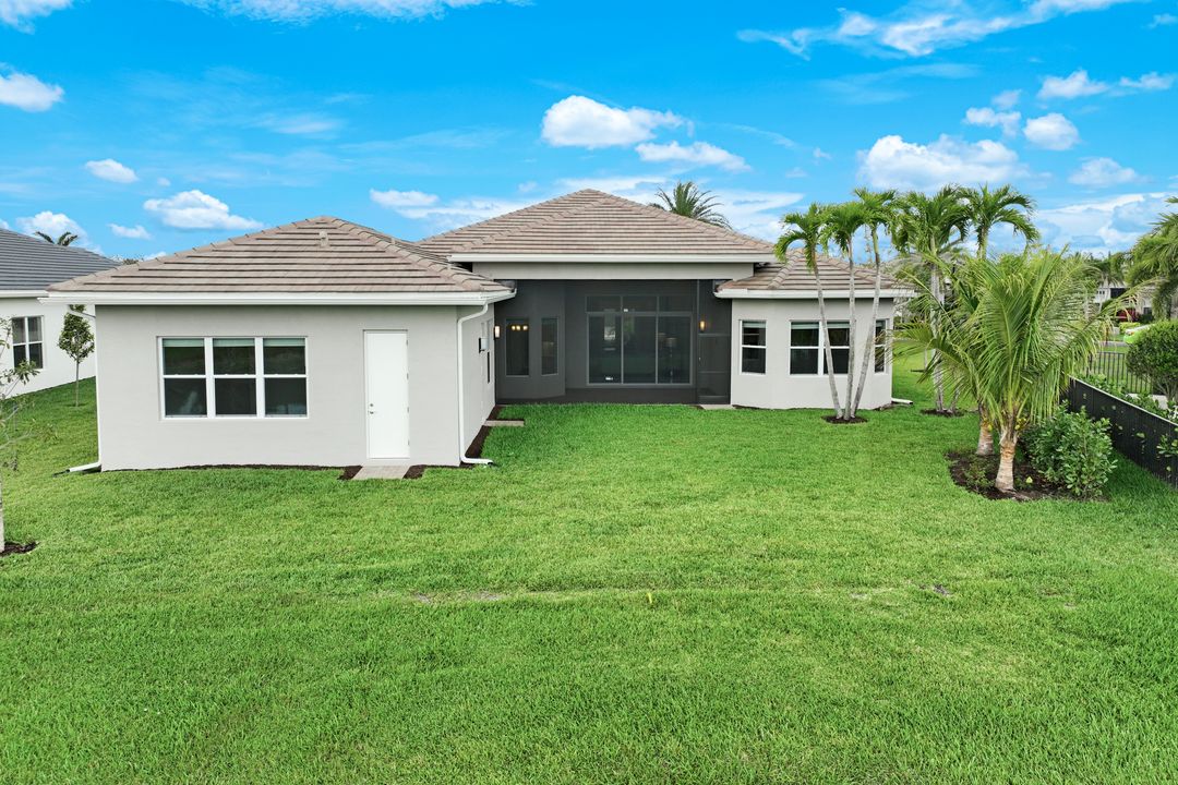 28382 Turin Ct, Bonita Springs, FL 34135