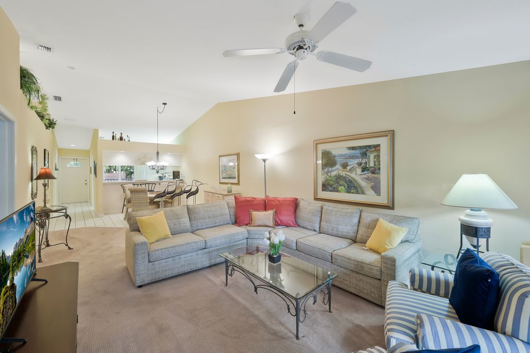 2305 Hidden Lake Dr #3704, Naples, FL 34112