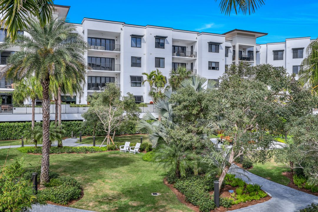 1111 Central Ave #514, Naples, FL 34102