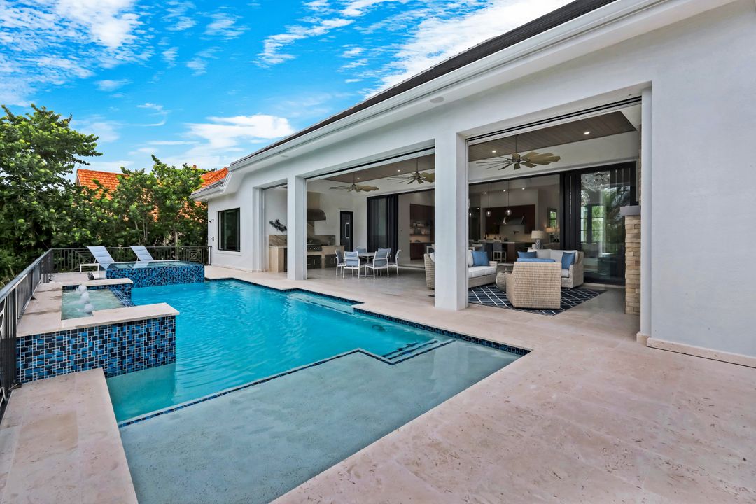 2319 Wulfert Rd, Sanibel, FL 33957
