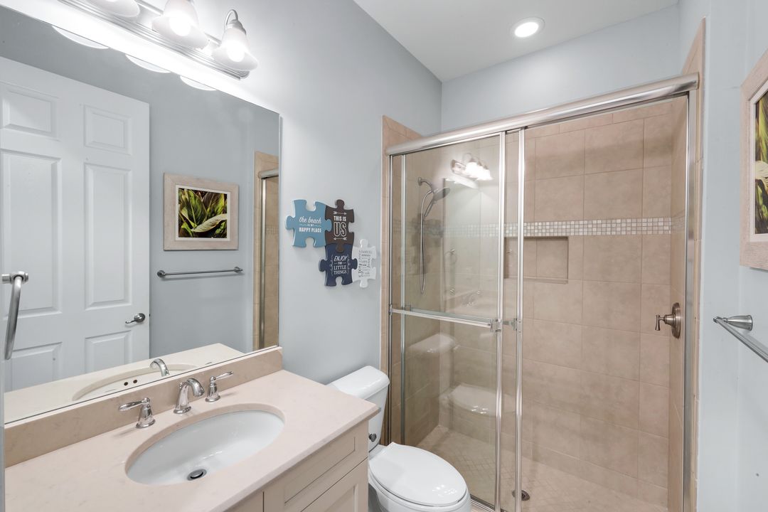 2735 Cinnamon Bay Cir, Naples, FL 34119