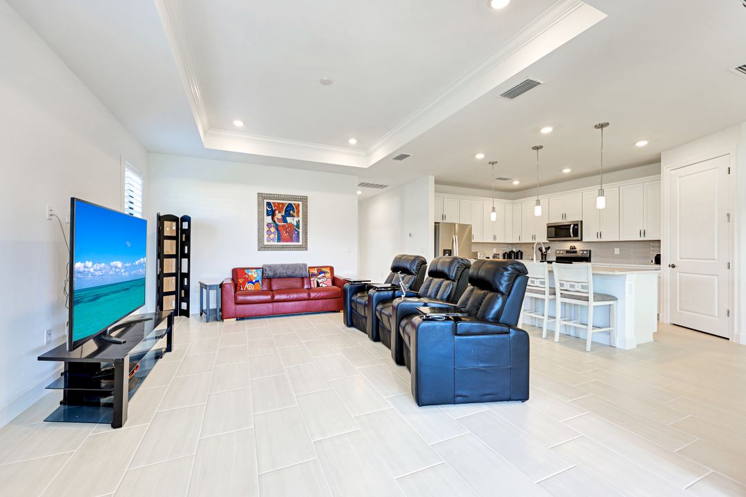 11001 Addison Lk Cir, Fort Myers, FL 33966