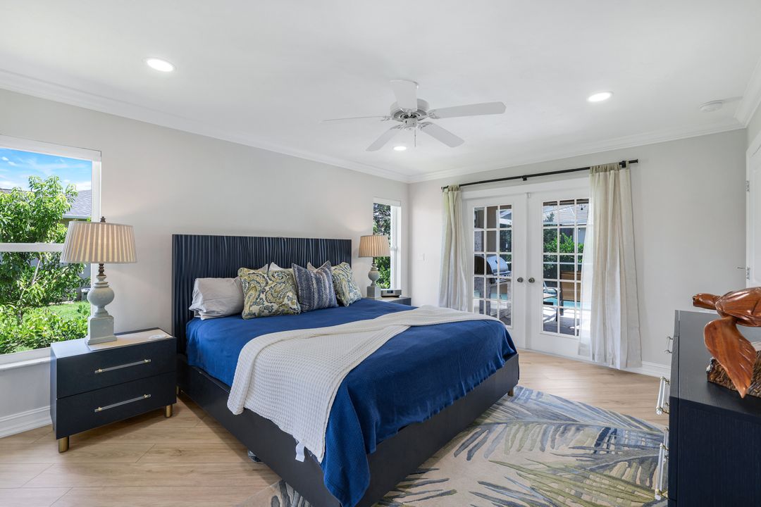 711 Tigertail Ct, Marco Island, FL 34145