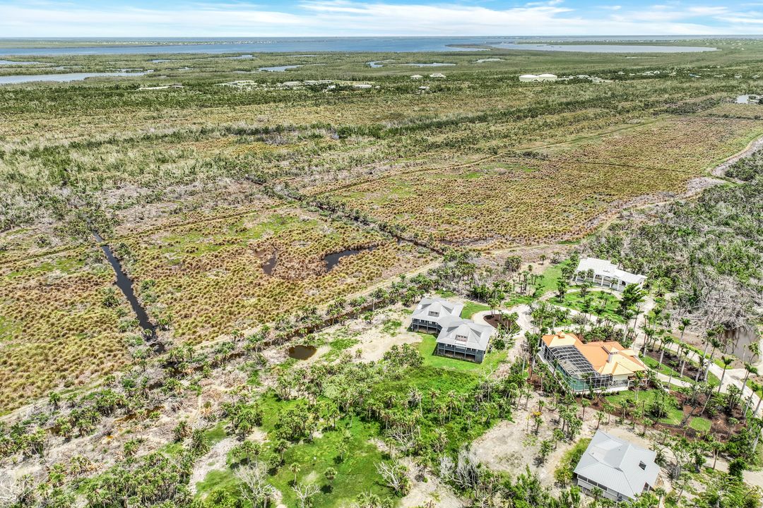 4150 Dingman Dr, Sanibel, FL 33957