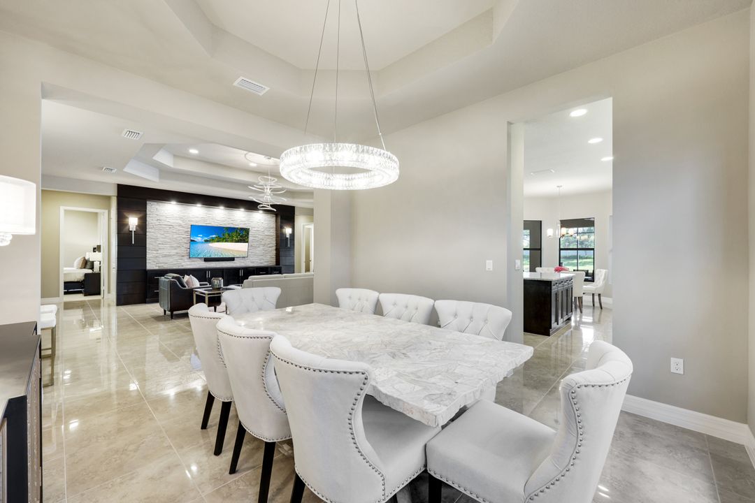 4394 Caldera Cir, Naples, FL 34119