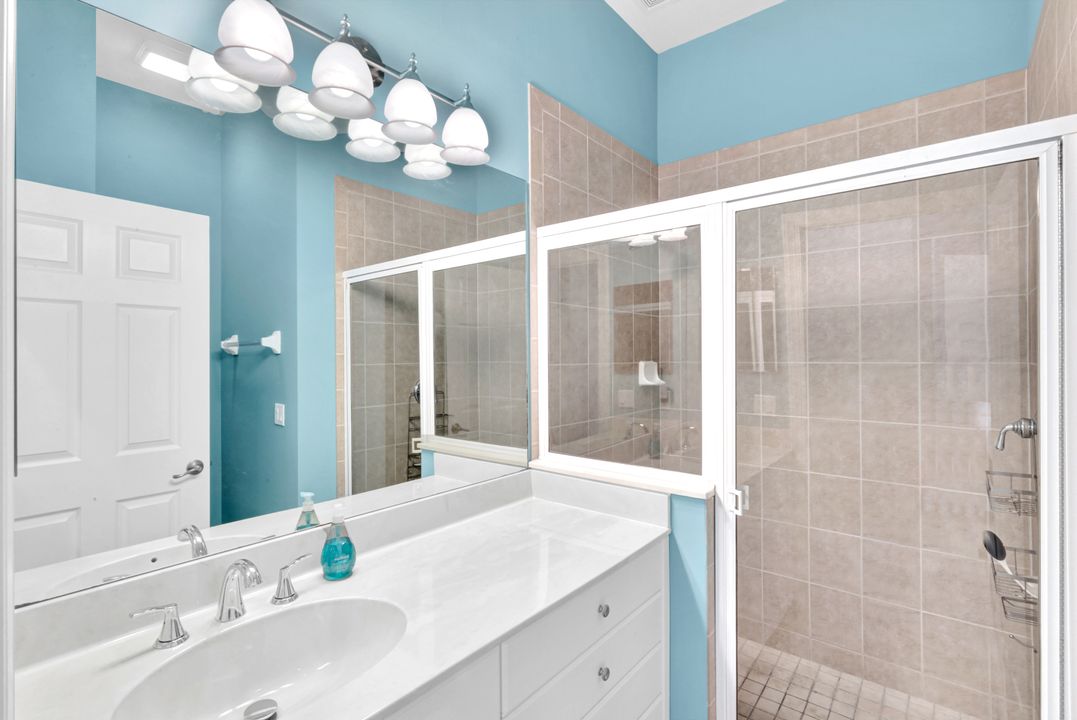 8755 Coastline Ct #202, Naples, FL 34120