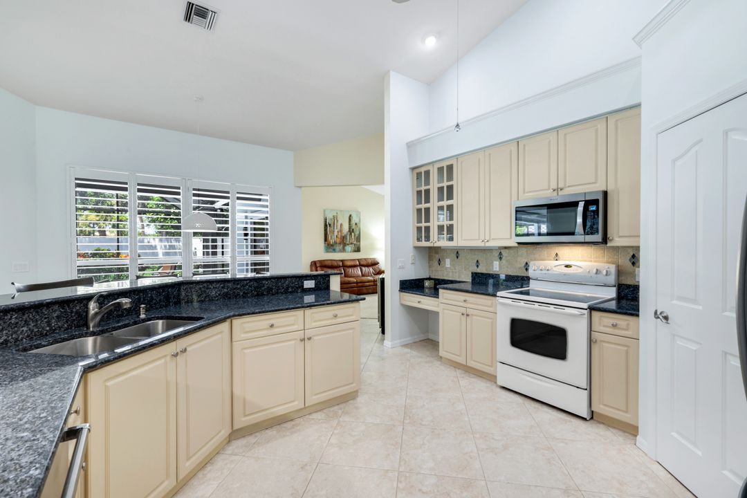 3090 Laurel Ridge Ct, Bonita Springs, FL 34134