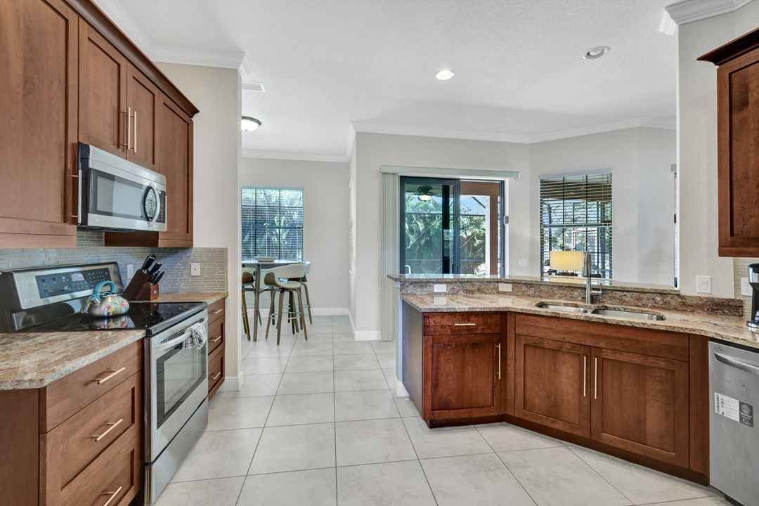 1726 SW 38th Terrace, Cape Coral, FL 33914
