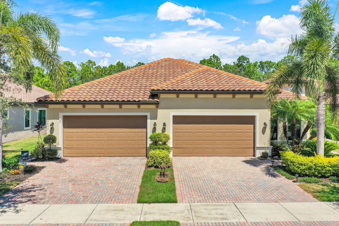 9433 Isla Bella Cir, Bonita Springs, FL 34135